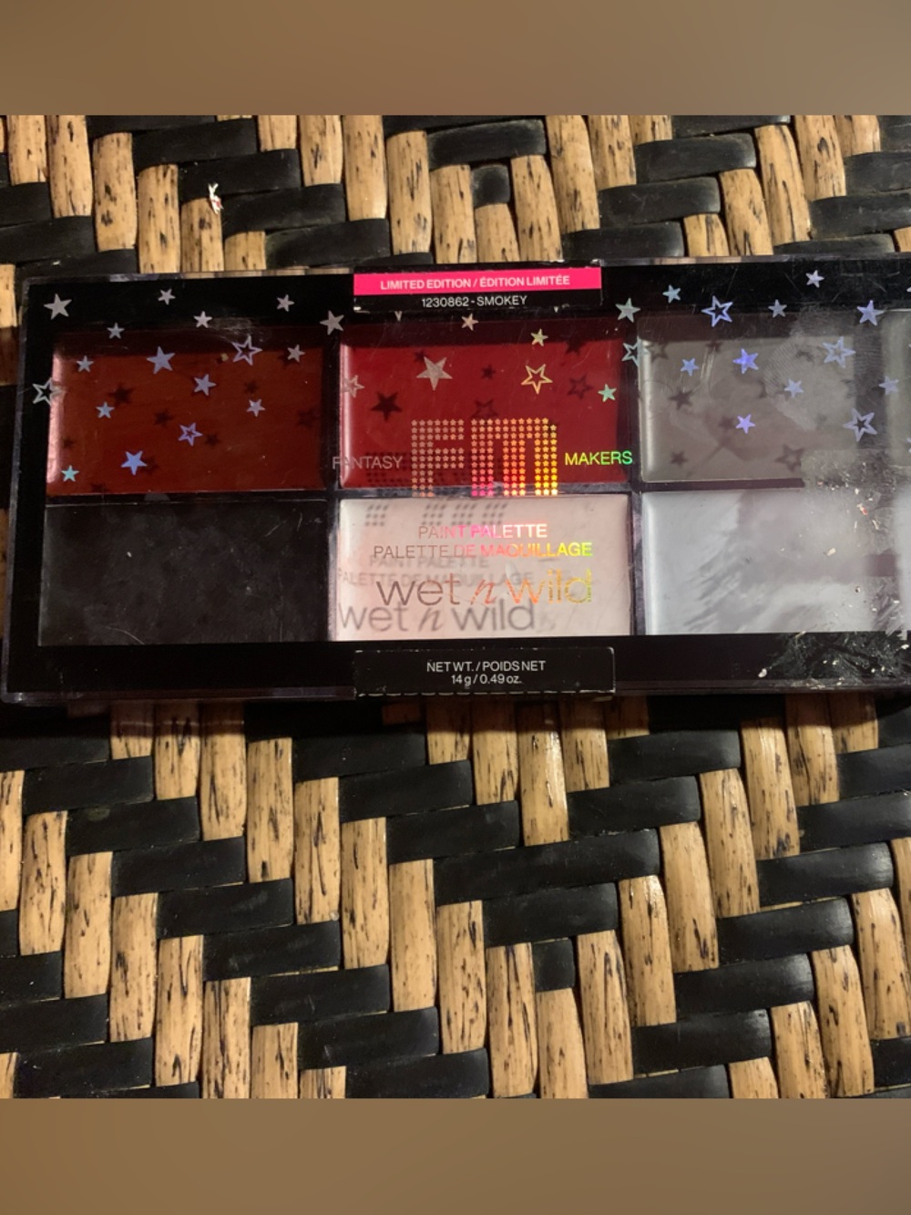 wet n wild Face Palette with Red and Neutral Tones